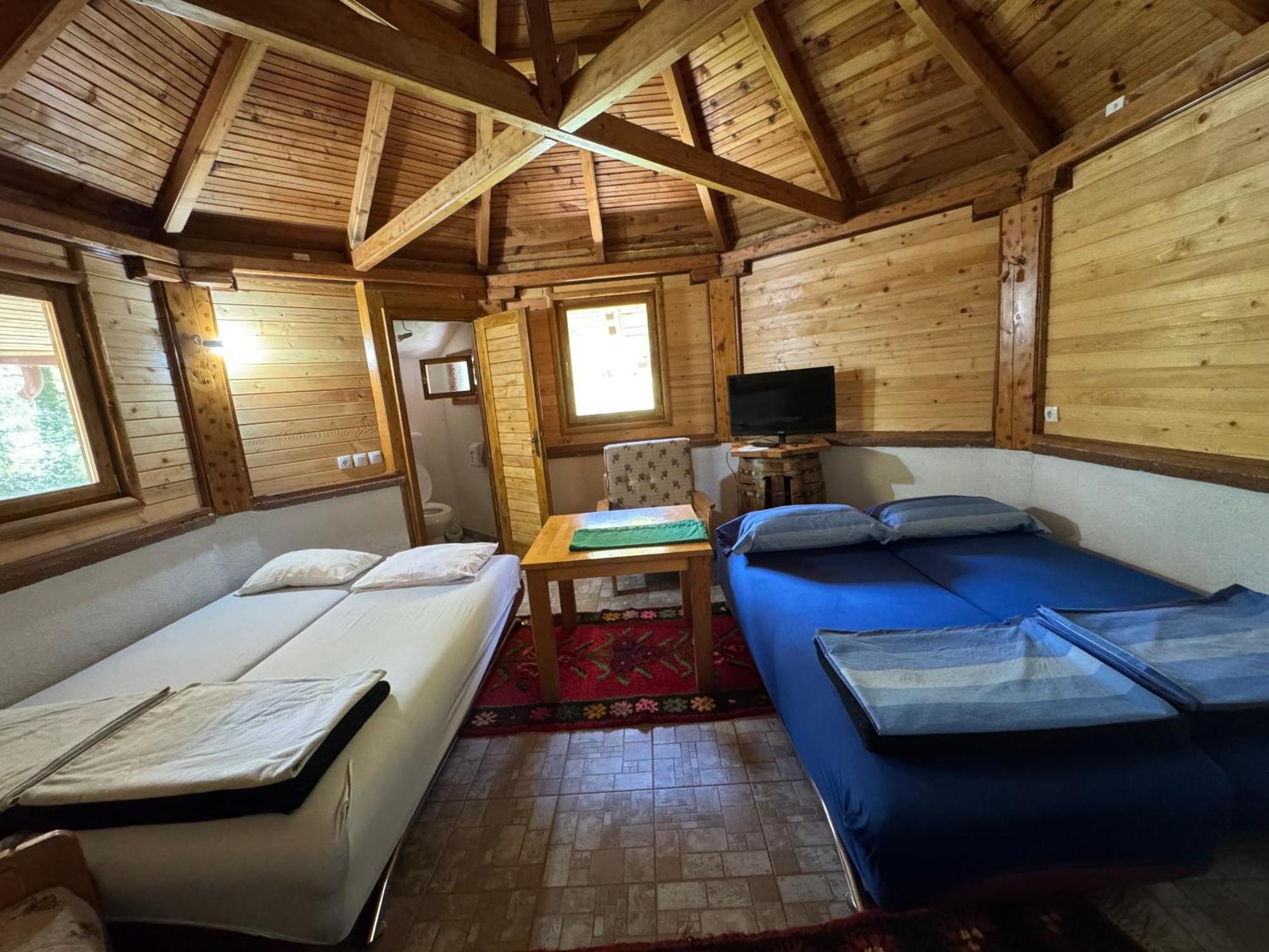 Rafting Kamp Dvije Vrbe Hotel Фоча Екстериор снимка